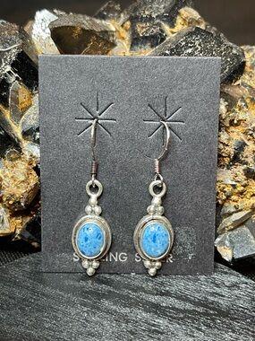 🌑NWT 925 Sterling Silver Denim Lapis Earrings🌑